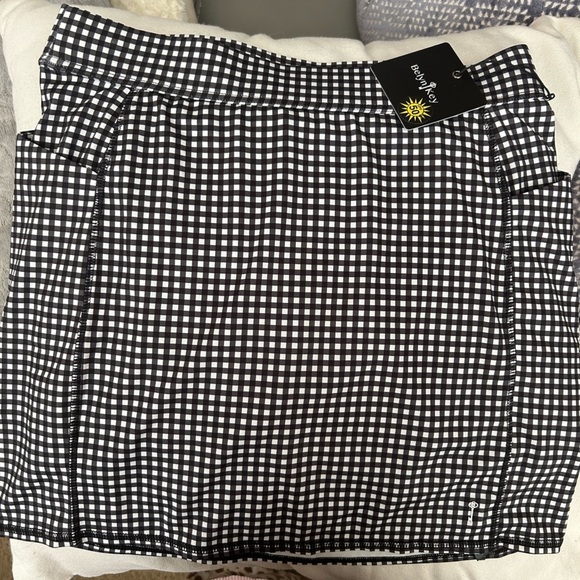 NWT Belyn Key Black and White Checkered Active Set - Picture 8 of 12